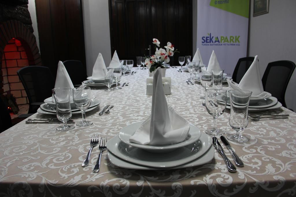 Seka Park Hotel Izmit Exterior photo